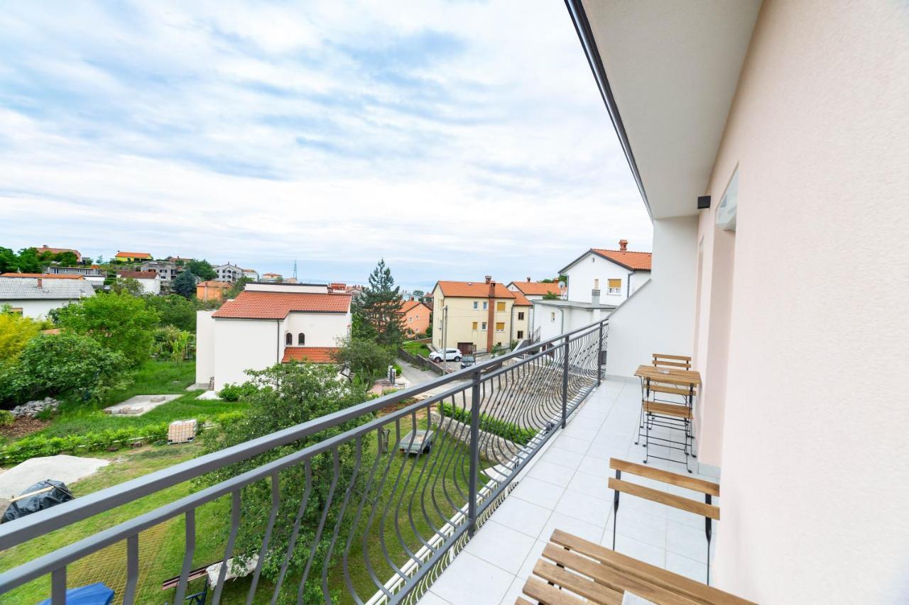 קסטב Apartments Raspolic מראה חיצוני תמונה